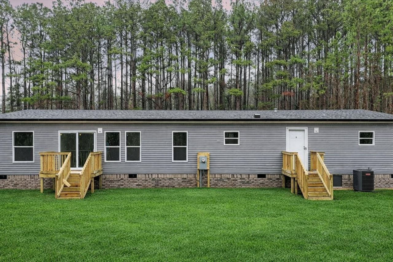 224 Cripple Creek Lane Photo 2