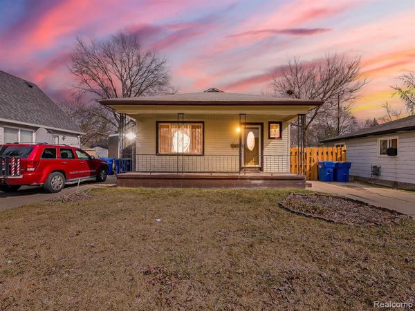 23560 Stewart Avenue, Warren, MI 48089