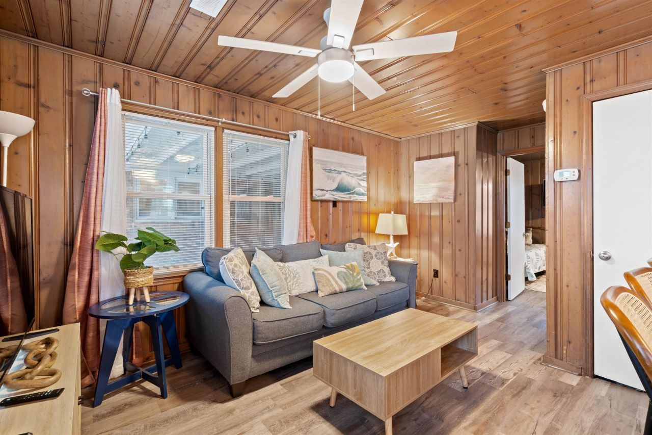 304 23rd Ave. N Photo 19