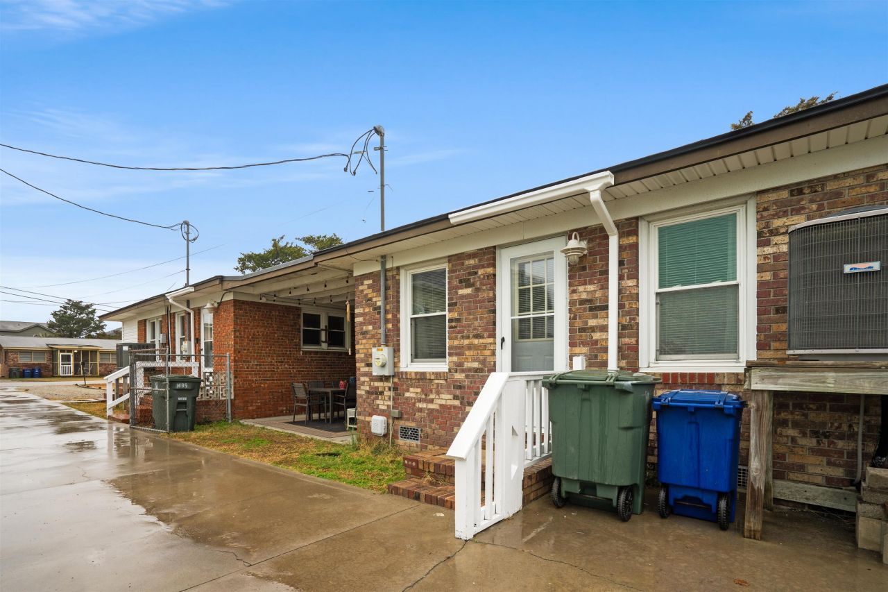 304 23rd Ave. N Photo 25