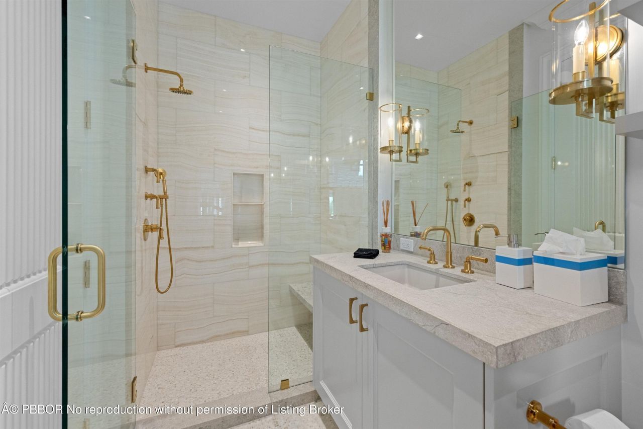 218 Brazilian Avenue, Unit *, Palm Beach, FL 33480 Photo