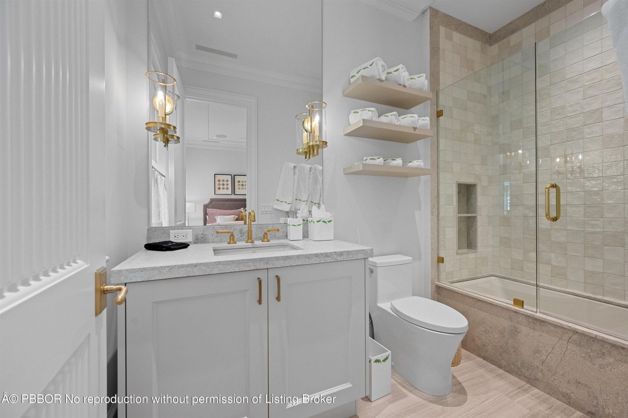 218 Brazilian Avenue, Unit *, Palm Beach, FL 33480 Photo