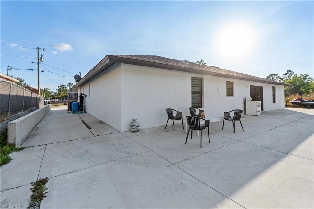 1123 Summa Blvd, Lehigh Acres, FL 33974 Photo