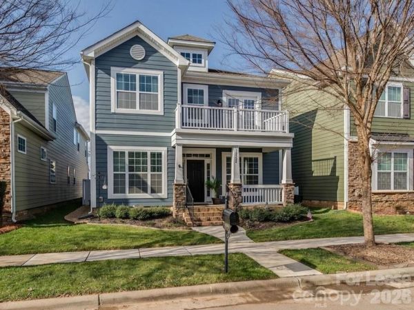 10524 Royal Winchester Drive, Charlotte, NC 28227