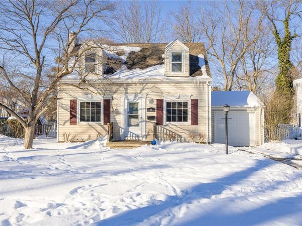 18 Mareeta Road, Rochester, NY 14624