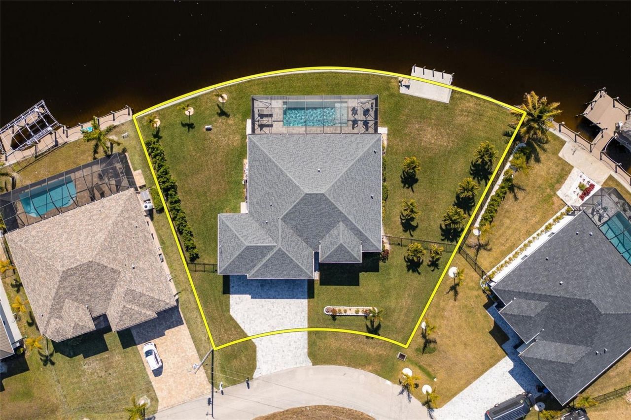 4214 NW 39th Lane, Cape Coral, FL 33993 Photo