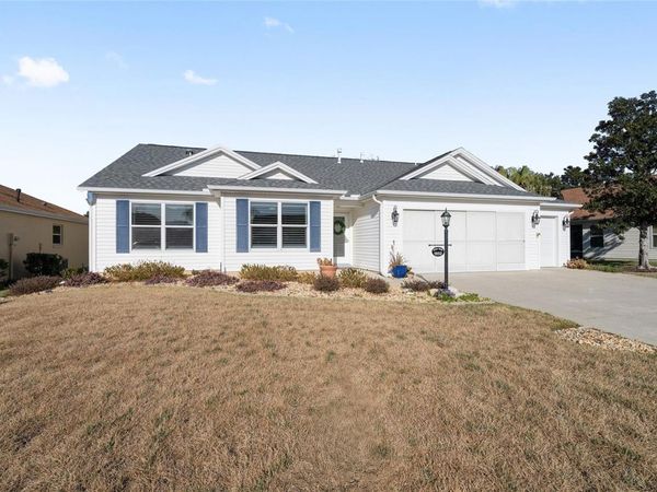 1852 WILLIAMSBURG AVENUE, THE VILLAGES, FL 32162