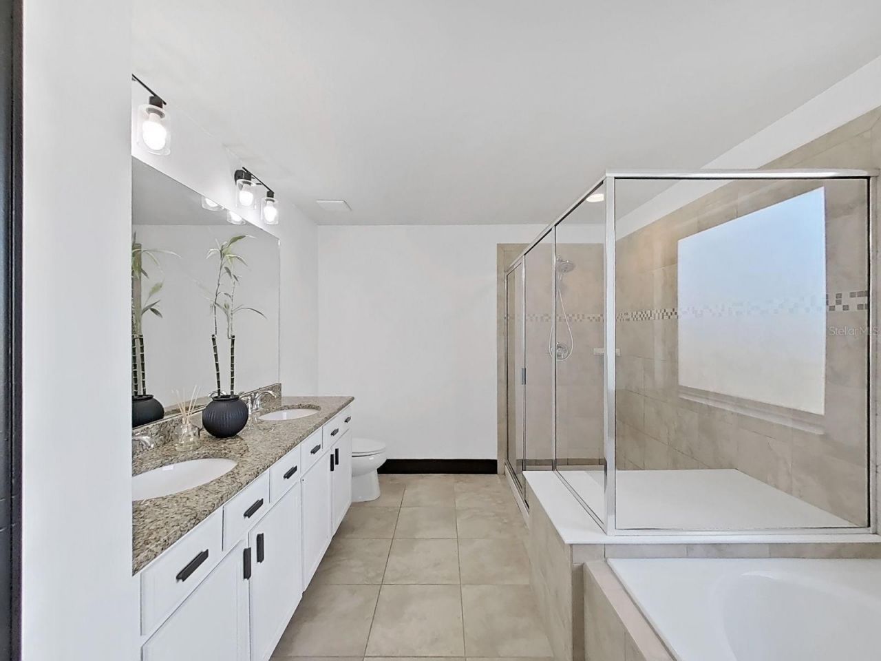 2202 Landside Drive, Valrico, FL 33594 Photo