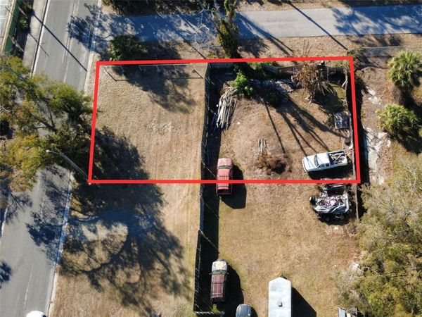 4902 E 18TH AVENUE, TAMPA, FL 33605