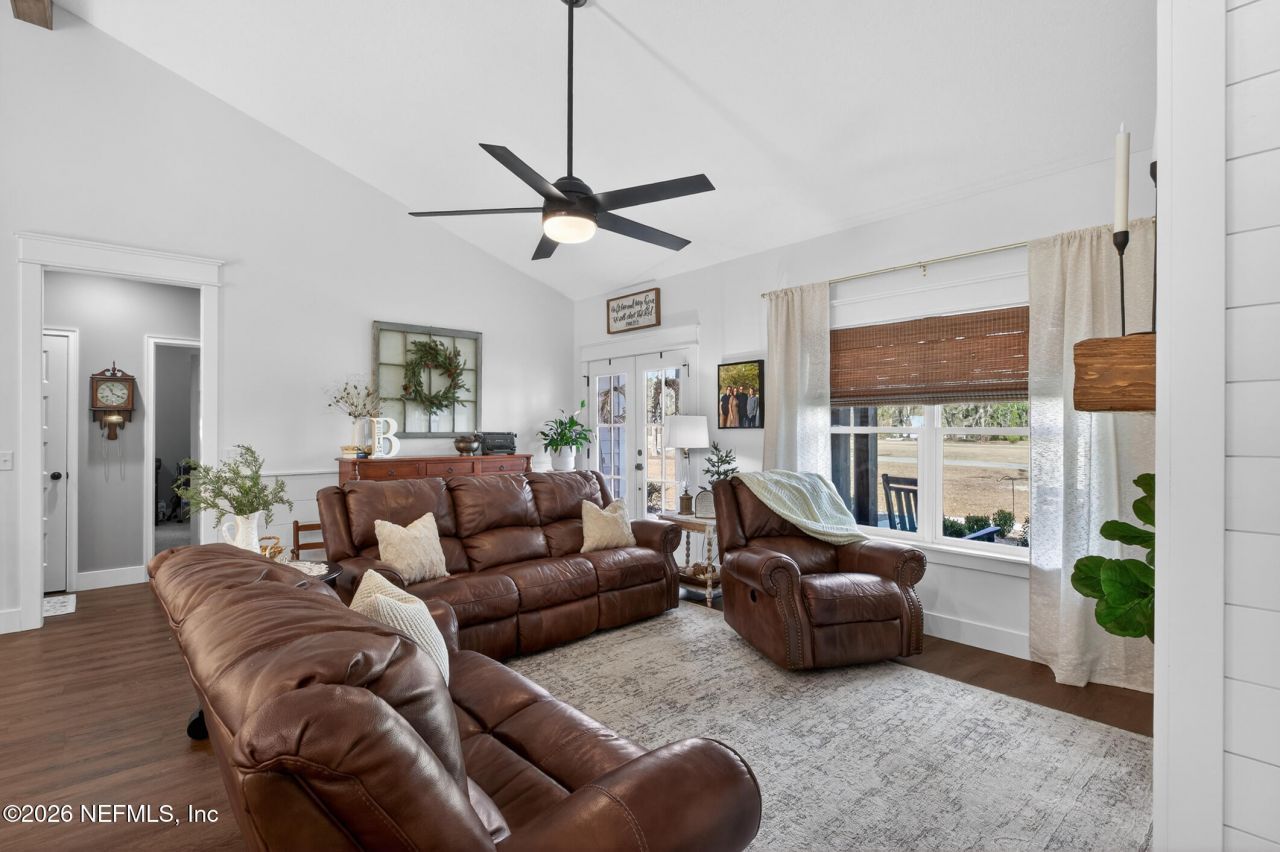 10690 S Runway Circle, Glen St. Mary, FL 32040 Photo