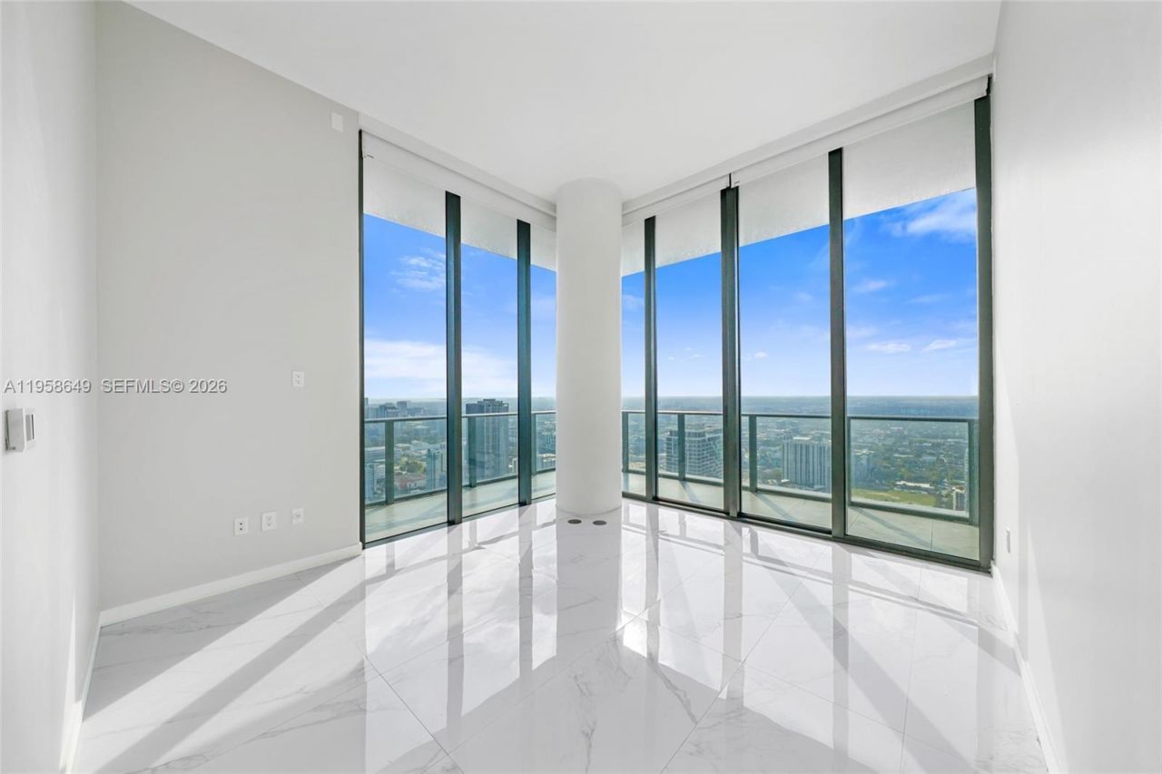 480 NE 31st St, Unit PH5101, Miami, FL 33137 Photo