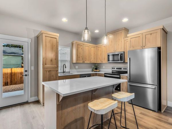 63290 NW Ski Lane, Bend, OR 97703