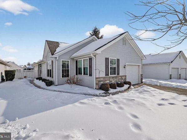 1806 RED FOX LANE, GLEN MILLS, PA 19342