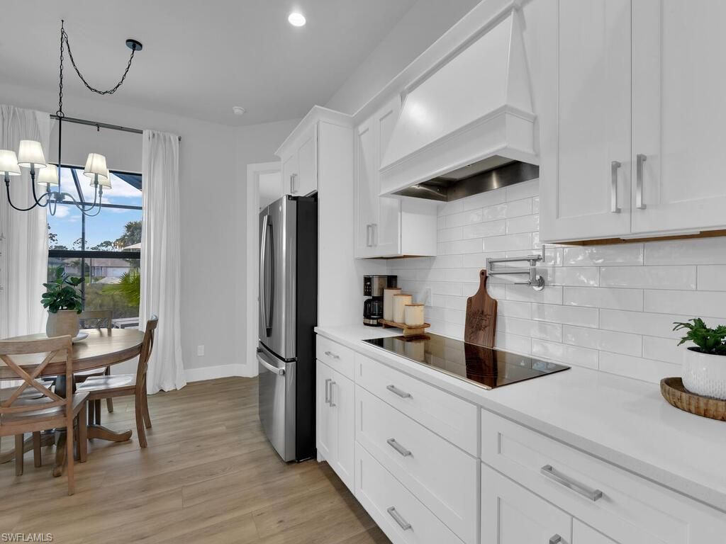 1826 SW 17th Ave , Cape Coral, FL 33991 Photo