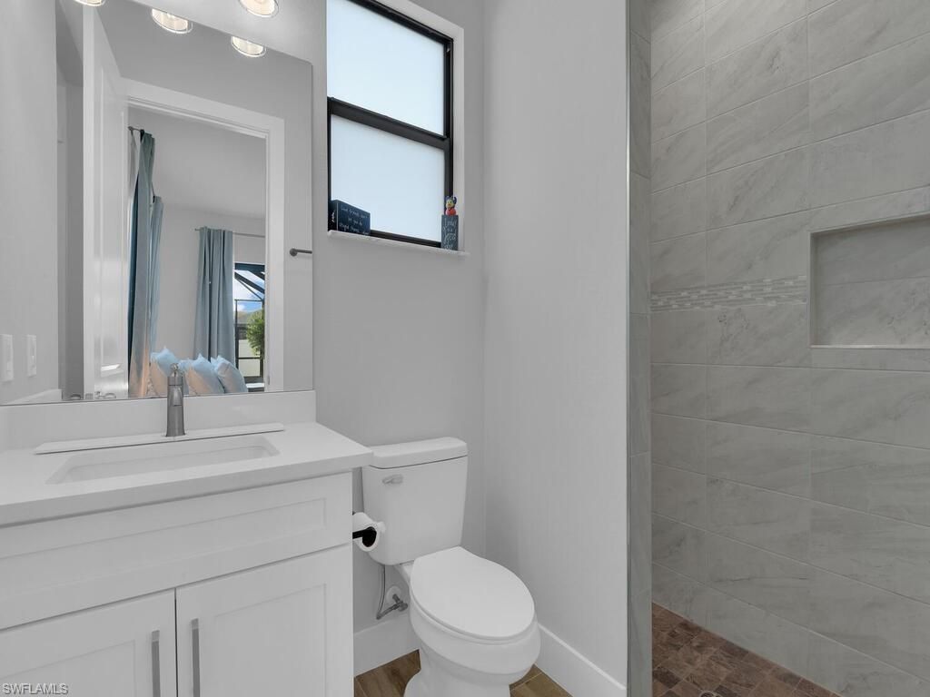 1826 SW 17th Ave , Cape Coral, FL 33991 Photo