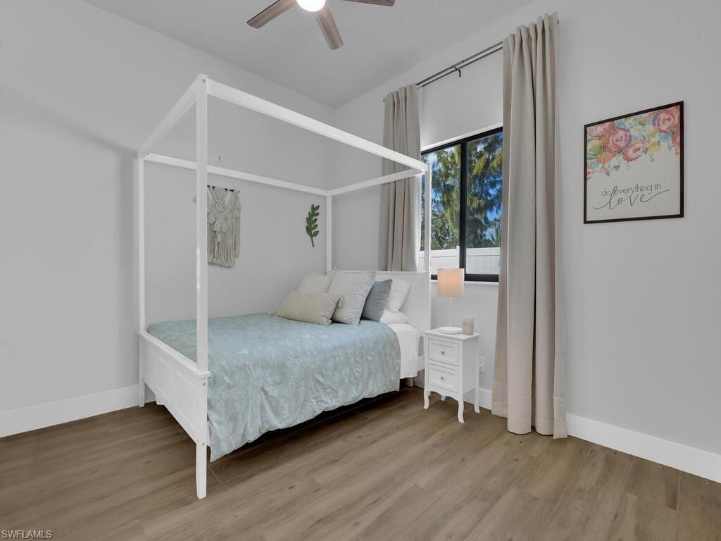 1826 SW 17th Ave , Cape Coral, FL 33991 Photo