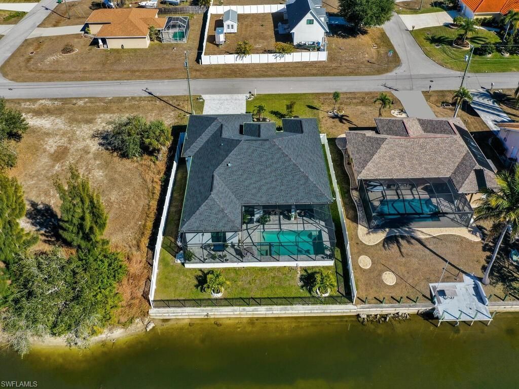 1826 SW 17th Ave, Cape Coral, FL 33991 Photo