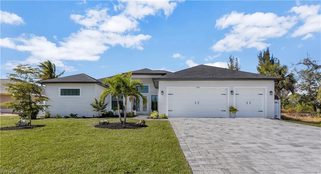 1826 SW 17th Ave, Cape Coral, FL 33991 Photo