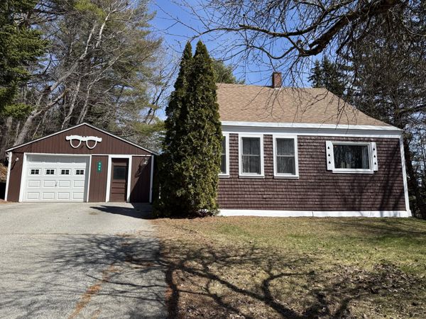 949 Depot Street, Waldoboro, ME 04572