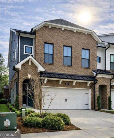 250 Walker Avenue, Roswell, GA 30076 Main Photo