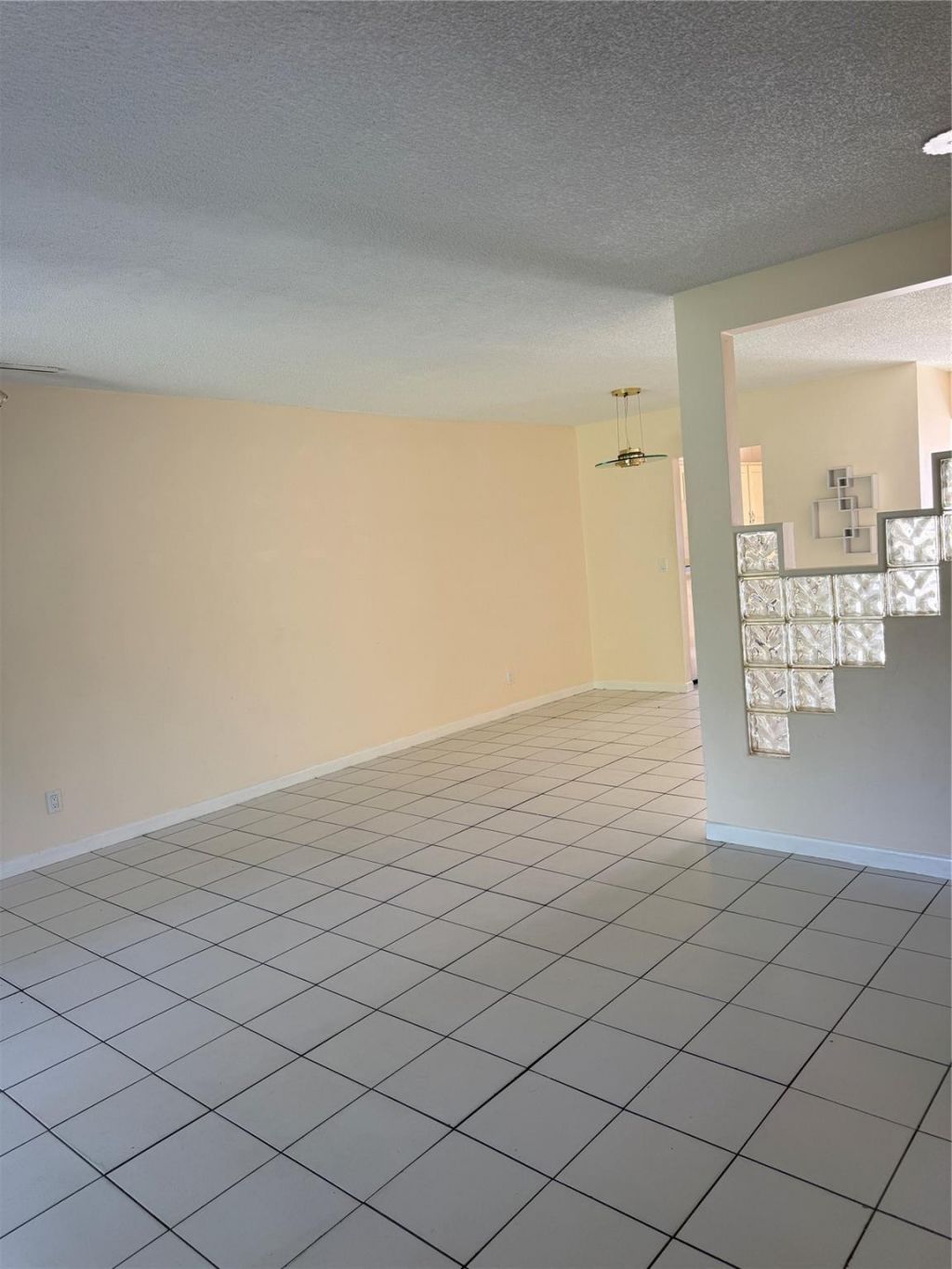3007 NW 68th Street, Unit 9C, Fort Lauderdale, FL 33309 Photo