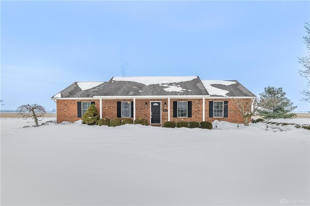 10866 NW Marchant Luttrell Road, Sabina, OH 45169 Main Photo