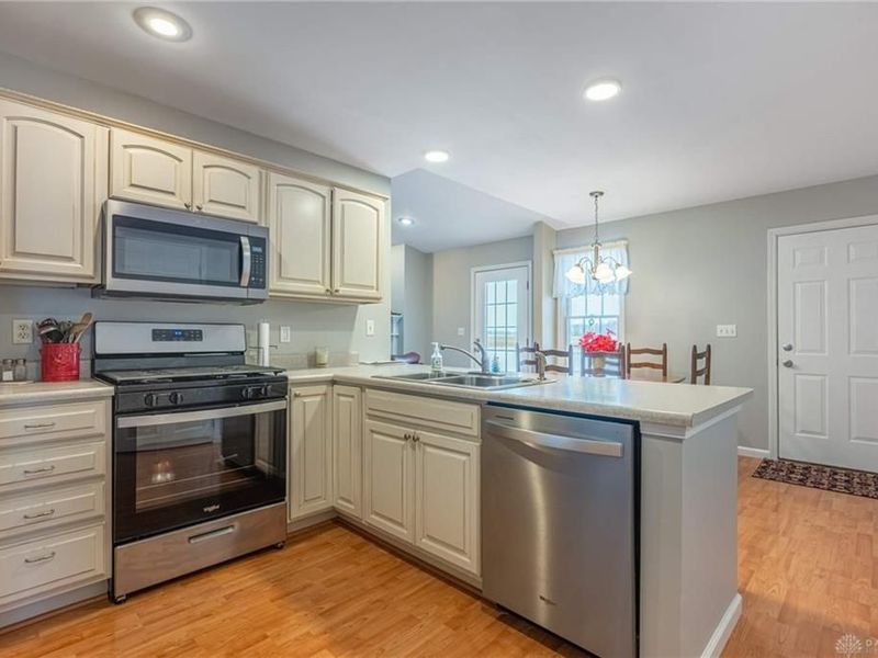 10866 NW Marchant Luttrell Road, Sabina, OH 45169 Photo 11