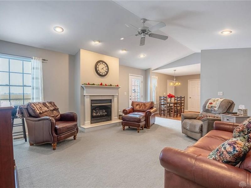 10866 NW Marchant Luttrell Road, Sabina, OH 45169 Photo 6