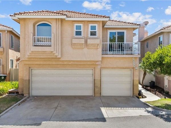 18554 Olympian Ct., Canyon Country, CA 91351