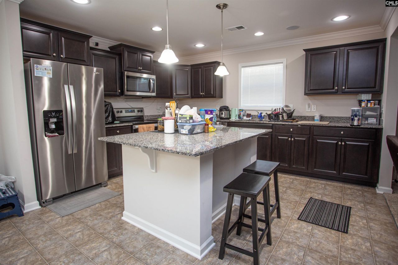 98 Ridge Circle Drive  Photo 12