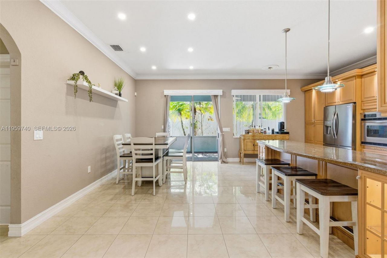 2570 SE 4th Pl , Homestead, FL 33033 Photo