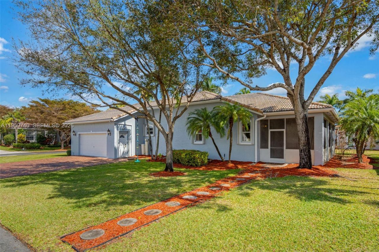 2570 SE 4th Pl , Homestead, FL 33033 Photo