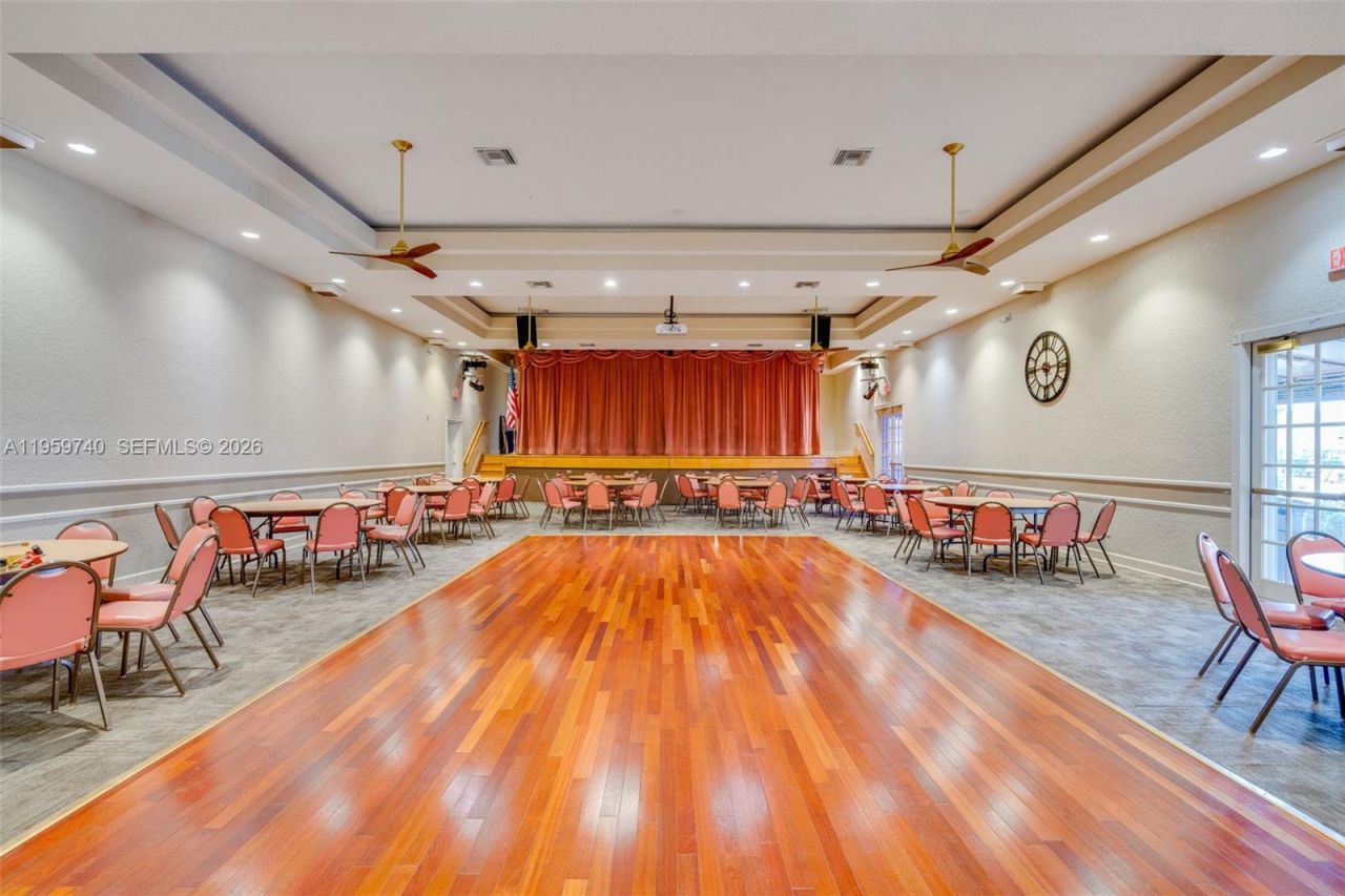 2570 SE 4th Pl , Homestead, FL 33033 Photo