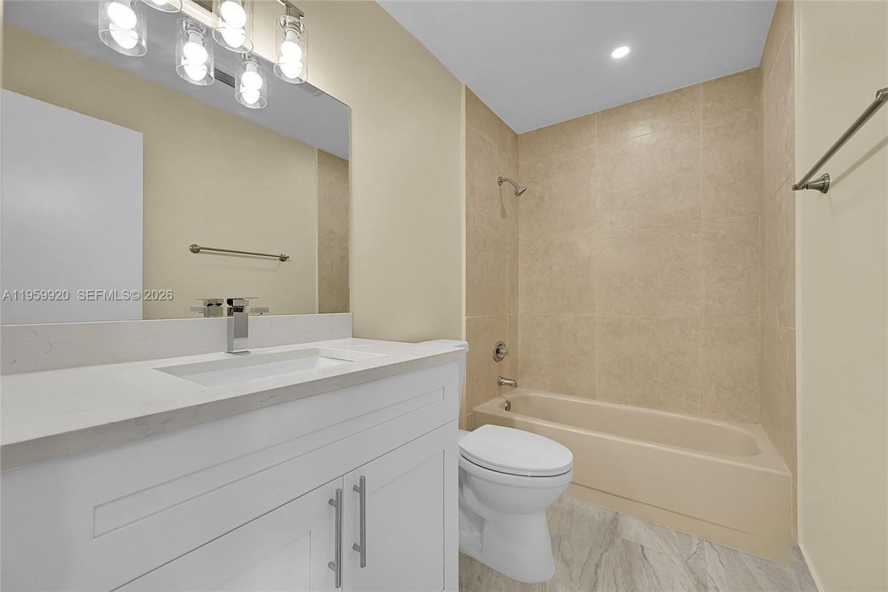 2532 Coral Springs Dr , Unit 2532, Coral Springs, FL 33065 Photo