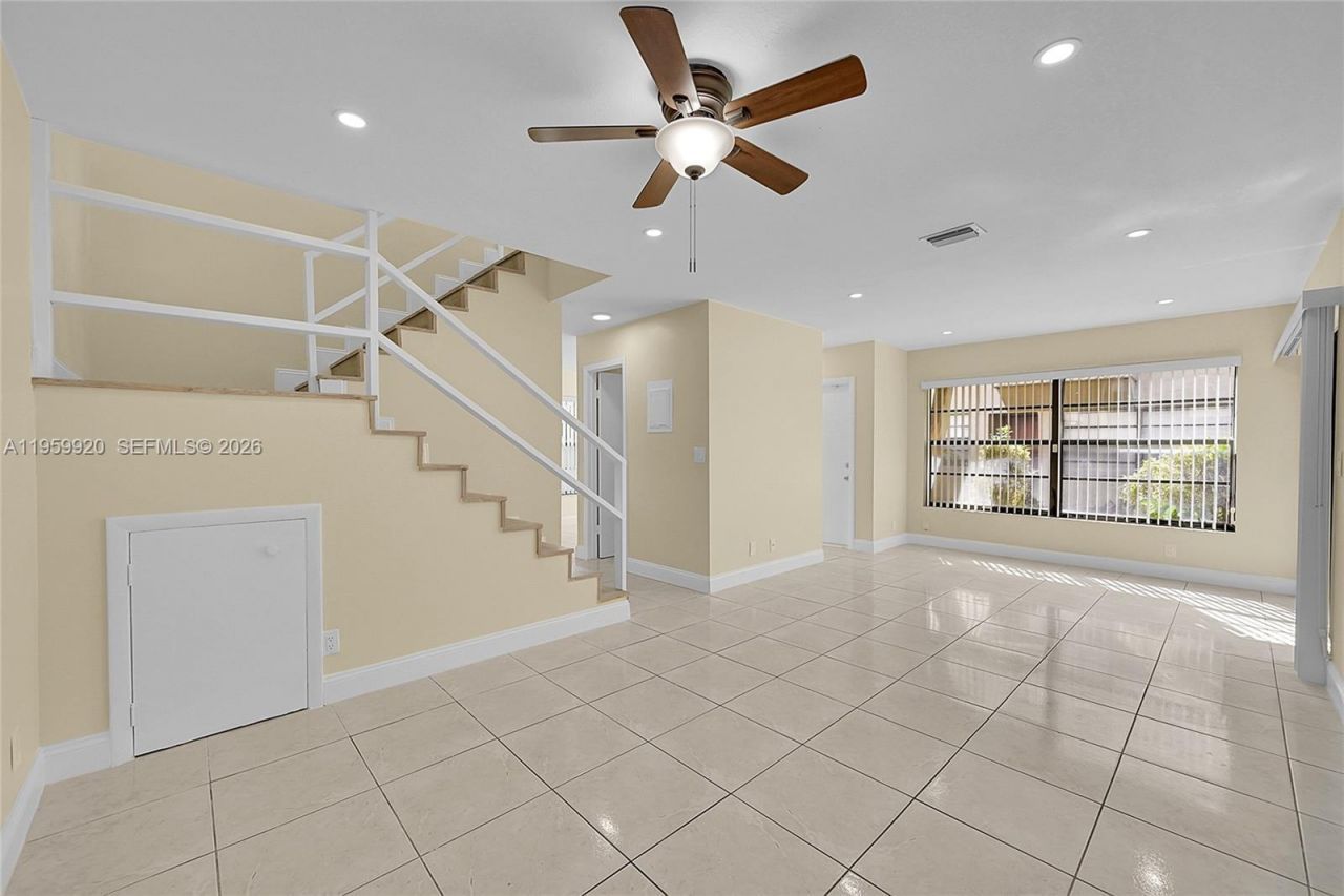 2532 Coral Springs Dr , Unit 2532, Coral Springs, FL 33065 Photo