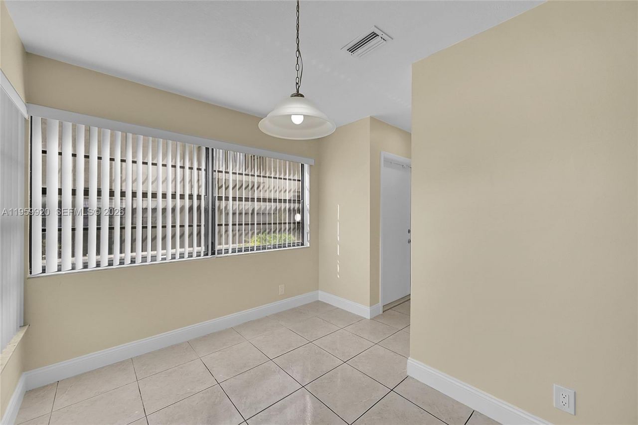 2532 Coral Springs Dr , Unit 2532, Coral Springs, FL 33065 Photo