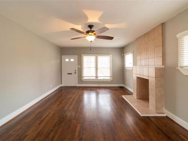 2226 W Rosedale Street S, Unit 100, Fort Worth, TX 76110