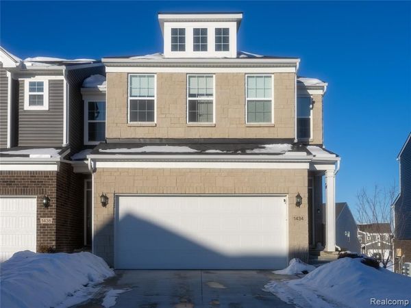 1434 Superior Drive, Milford Twp, MI 48381