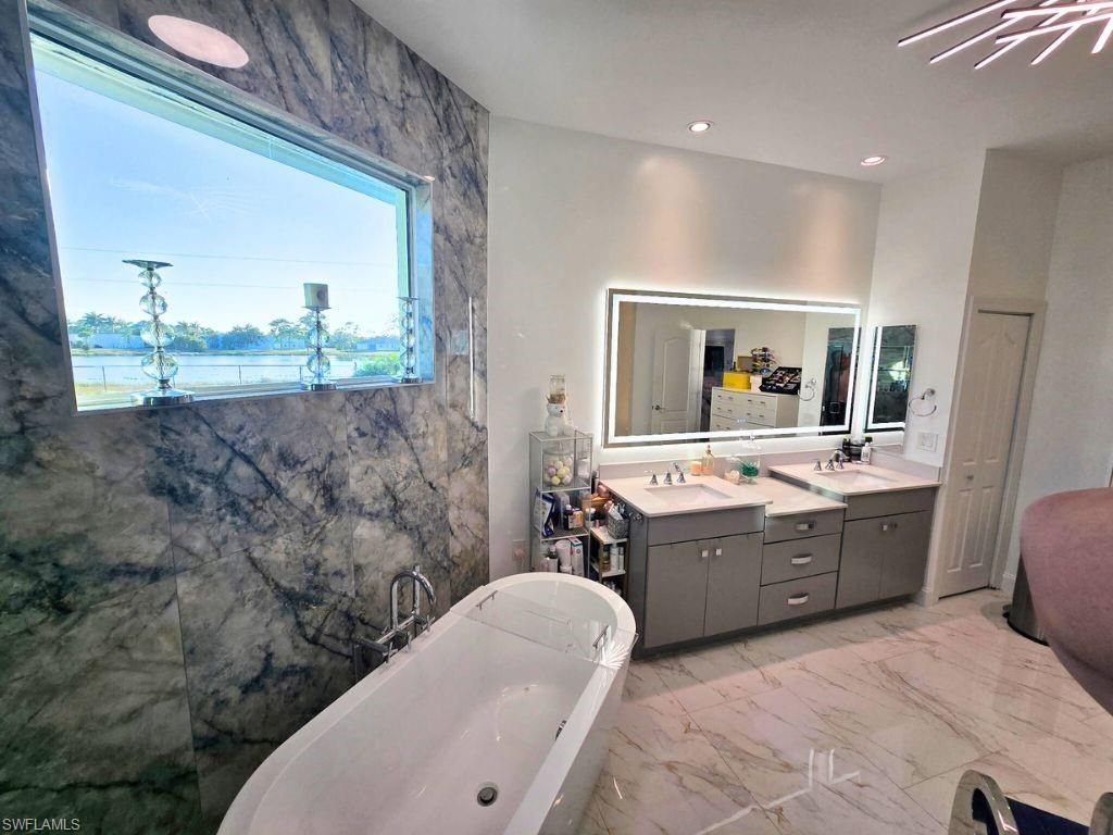 18683 Baseleg Ave , North Fort Myers, FL 33917 Photo