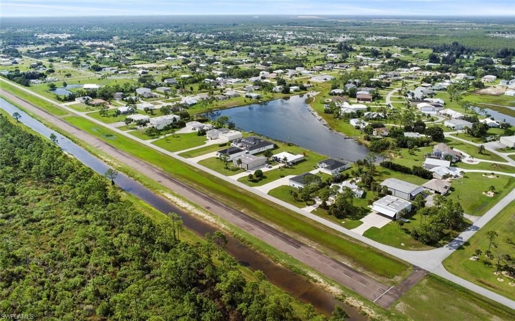 18683 Baseleg Ave , North Fort Myers, FL 33917 Photo