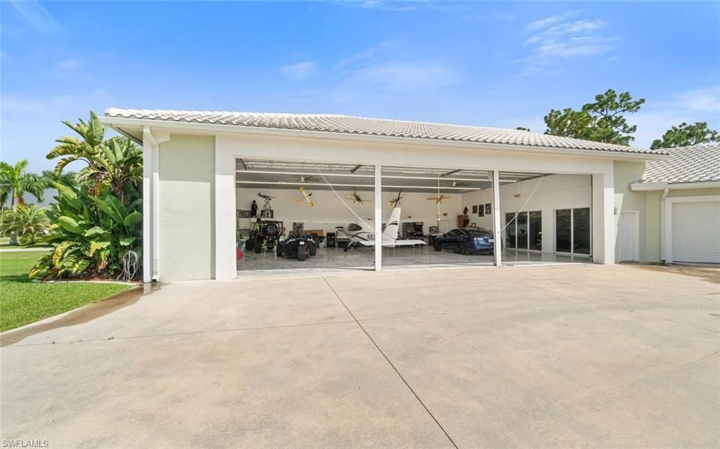 18683 Baseleg Ave , North Fort Myers, FL 33917 Photo