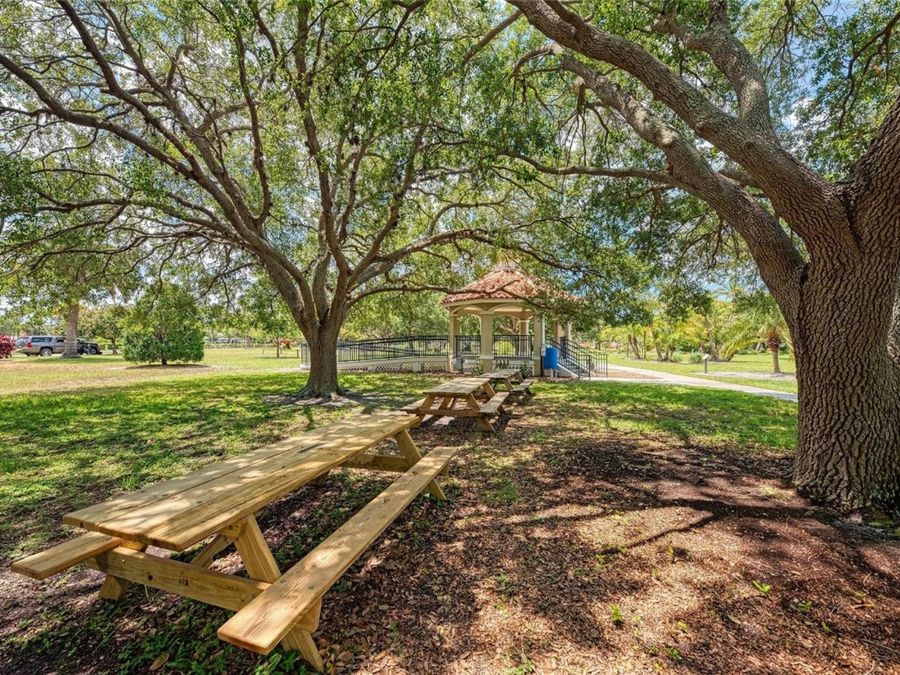Property Image 93