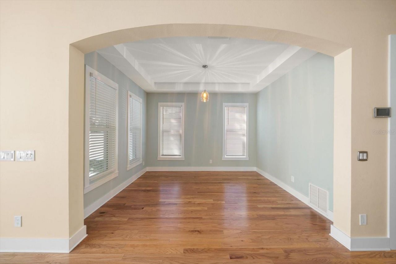 1120 24th Avenue N, Saint Petersburg, FL 33704 Photo