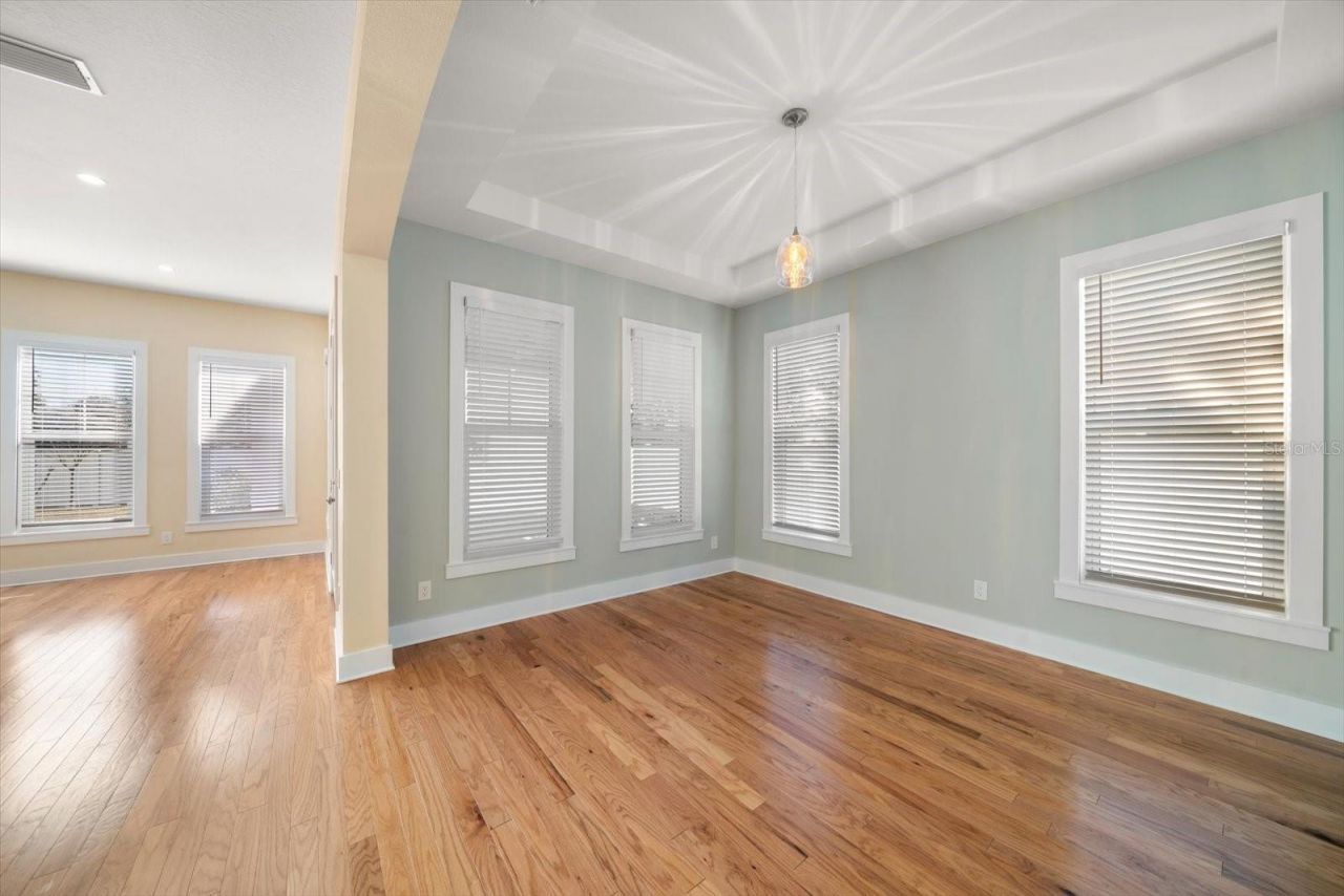 1120 24th Avenue N, Saint Petersburg, FL 33704 Photo