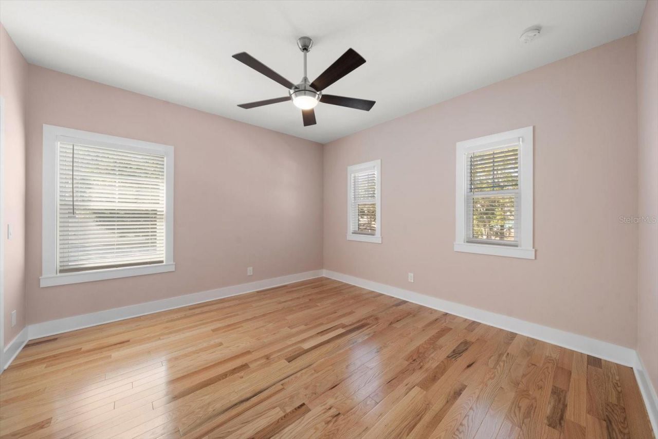 1120 24th Avenue N, Saint Petersburg, FL 33704 Photo