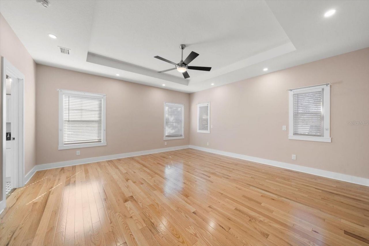 1120 24th Avenue N, Saint Petersburg, FL 33704 Photo