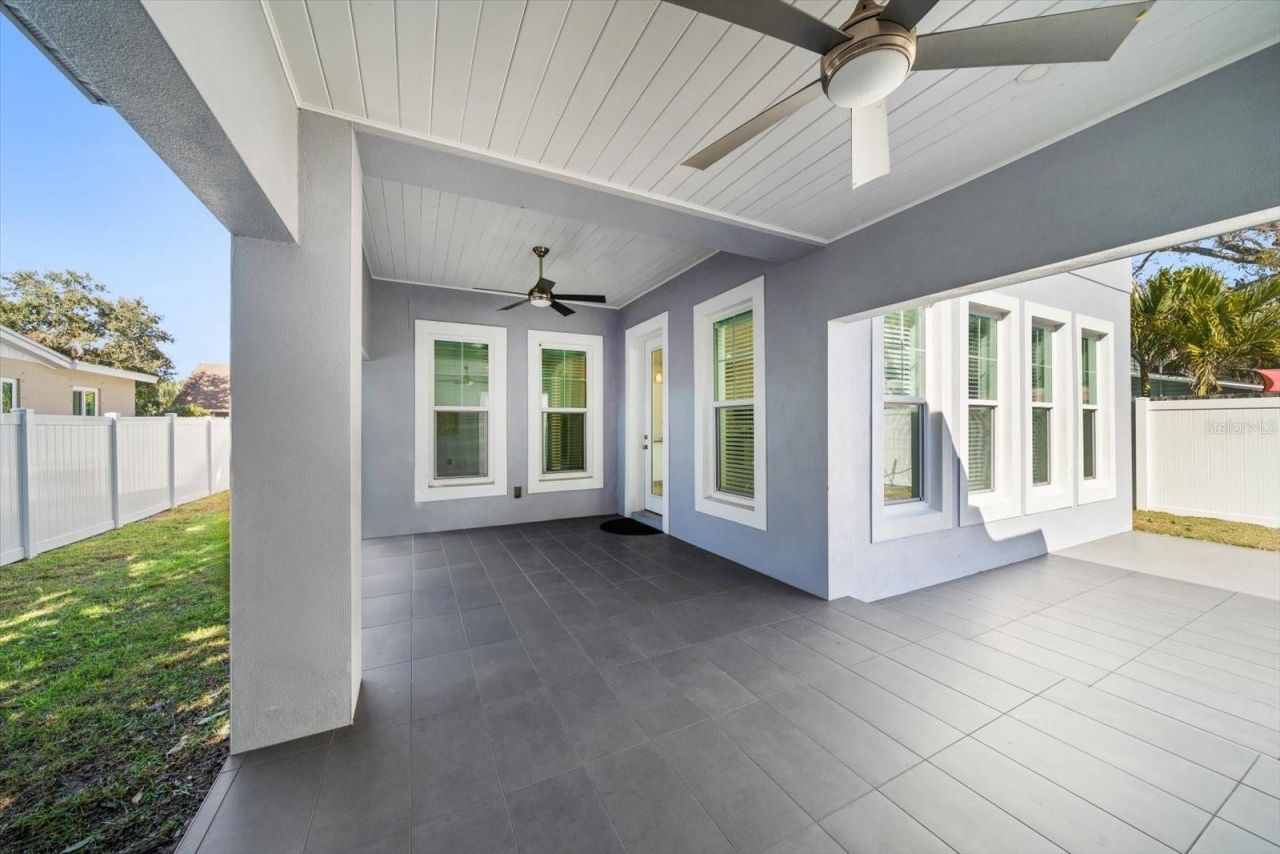 1120 24th Avenue N, Saint Petersburg, FL 33704 Photo