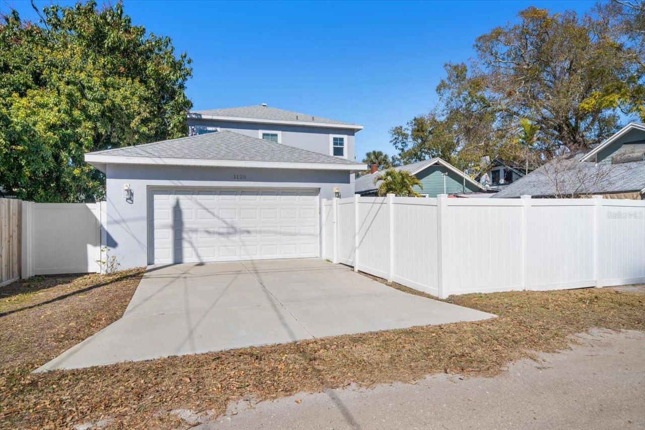 1120 24th Avenue N, Saint Petersburg, FL 33704 Photo