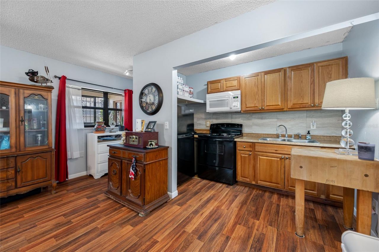 6425 S Adelia Avenue, Tampa, FL 33616 Photo