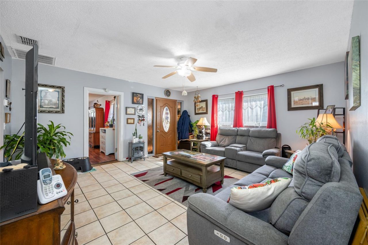 6425 S Adelia Avenue, Tampa, FL 33616 Photo